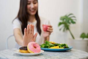 Karbohidrat kecanduan: apa yang akan terjadi pada tubuh kapan harus berhenti makan permen