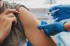 TOP 4 mitos baru tentang vaksinasi terhadap COVID-19: sanggahan Kementerian Kesehatan
