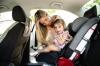 Driver menghadapi peningkatan denda untuk transportasi yang tidak tepat dari anak-anak di dalam mobil