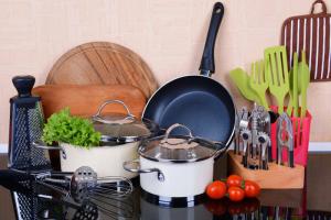 7 Peralatan Dapur yang Kita Gunakan Setiap Hari Tapi Tidak Dilakukan dengan Benar