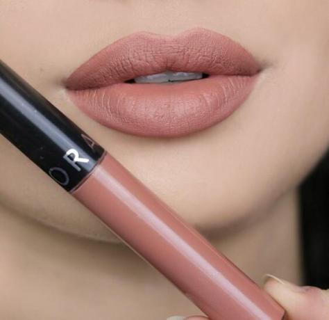 Lipstik Sephora krim bibir noda, warna beige 02 klasik