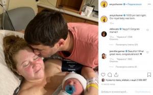 Bayi Royal: Amy Schumer aktris terkenal melahirkan anak pertama