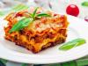 Memasak Garfield Lasagna: resep sederhana selangkah demi selangkah