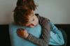 Anak takut untuk tinggal sendirian di rumah: 6 cara untuk mengatasi rasa takut