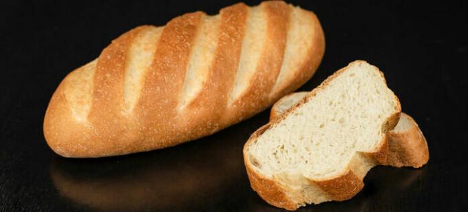Roti putih - roti putih